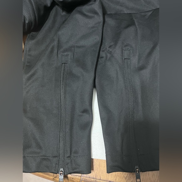 NWT small Reebok pants - Picture 4 of 4